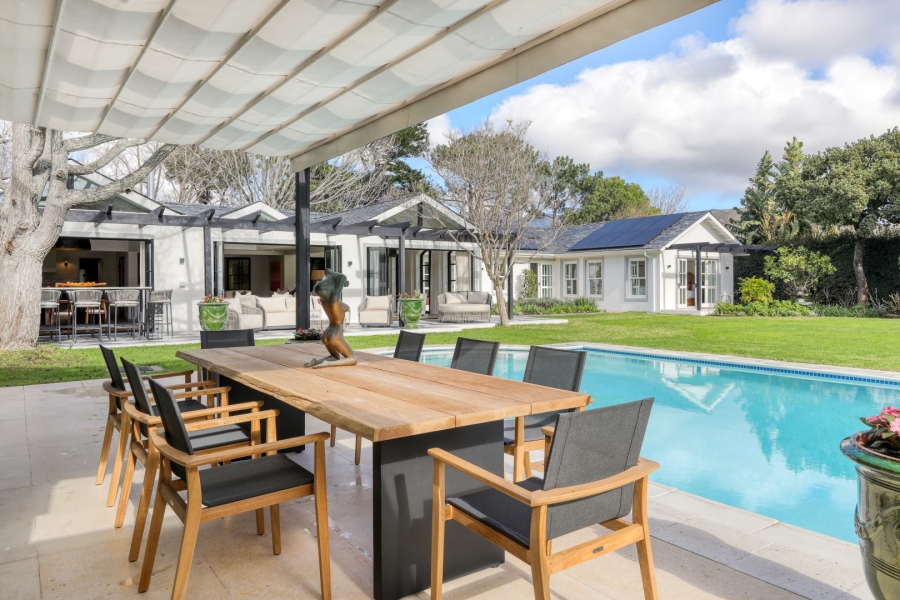 5 Bedroom Property for Sale in Constantia Western Cape